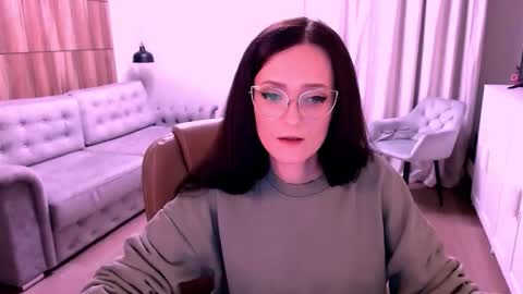 Izza online show from April 2026 05:10:01 PM