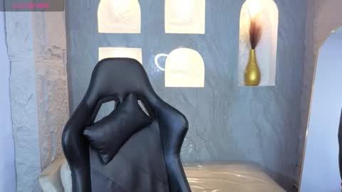 LIVE 0730AM-0200PM online show from November 2025 12:59:02 PM