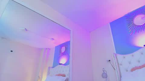 Ambar Colling online show from October 2025 02:39:02 PM