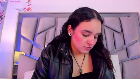   online show from January 2025 11:04:02 AM