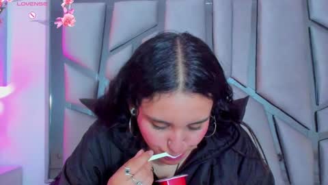   online show from February 2025 11:12:02 PM