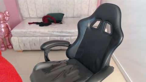 Ambar online show from September 2025 10:04:02 AM