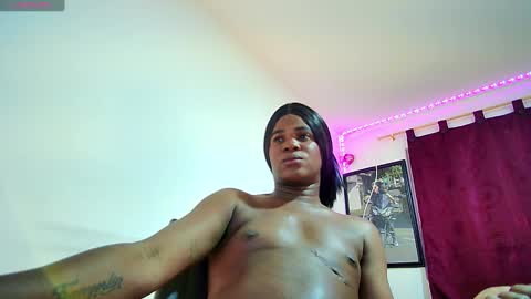 ambar gil  online show from March 2025 05:45:01 PM