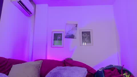 Snapshot of ambar_midnigth chatting on July 2026 03:42:02 AM ambar_midnigth online show from July 2026 03:42:02 AM