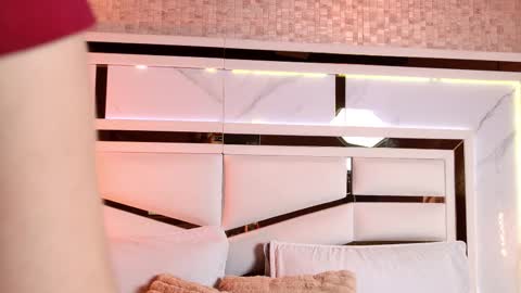 Julieta  online show from October 2025 11:42:02 AM