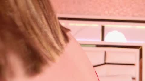 Julieta  online show from October 2025 11:33:02 AM