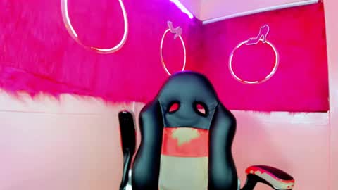 Snapshot of ambar_temptation chatting on June 2026 07:08:02 PM ambar_temptation online show from June 2026 07:08:02 PM