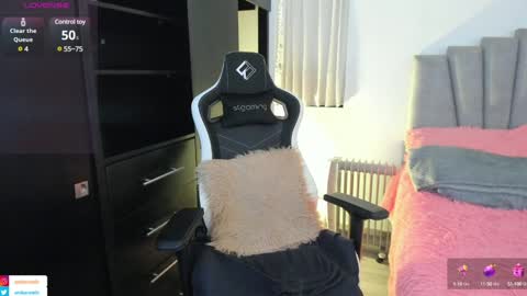 ana online show from December 2024 08:15:01 PM