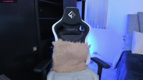 ana online show from December 2024 07:00:01 PM