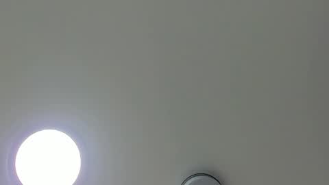 ambarevans_ online show from September 2025 11:23:02 AM