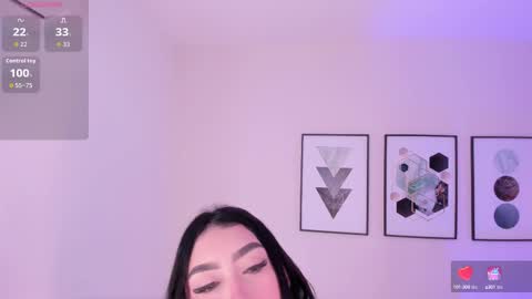 ambarevans_ online show from October 2025 11:41:02 AM