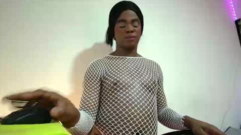 Snapshot of ambargil__ chatting on January 2025 06:33:02 PM ambargil__ online show from January 2025 06:33:02 PM