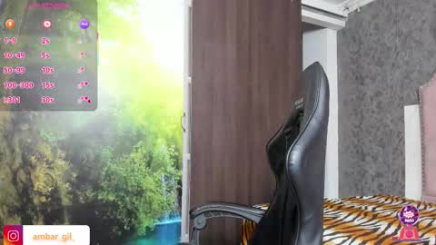 Snapshot of ambargil__ chatting on September 2025 06:13:02 AM ambargil__ online show from September 2025 06:13:02 AM