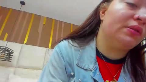 AmbarGills online show from February 2026 12:41:02 PM