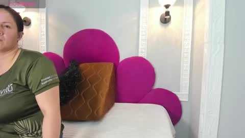   online show from February 2025 09:05:02 PM