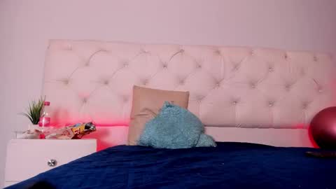  Amber  online show from January 2026 01:02:01 PM