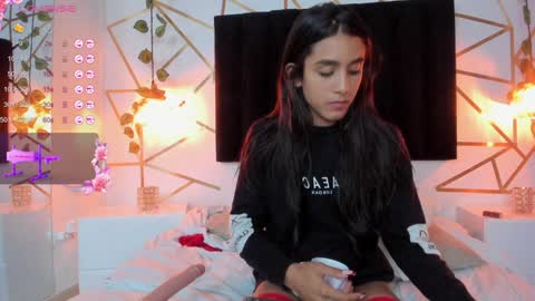 Amber online show from December 2024 03:53:02 PM