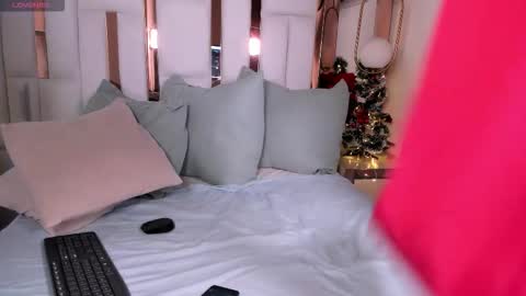 ambel_rose online show from December 2025 05:28:02 PM