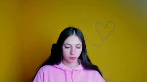 Amber online show from April 2026 05:32:01 AM