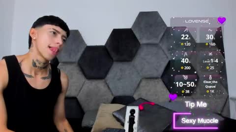 Amber  online show from March 2025 02:04:02 PM