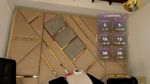 Amber  online show from September 2025 01:00:02 PM