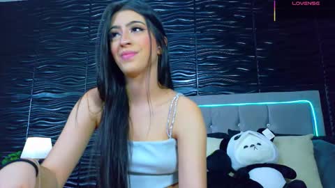 Snapshot of amber_bull chatting on September 2025 12:06:01 PM amber_bull online show from September 2025 12:06:01 PM