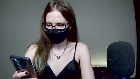 Amber non-nude model online show from November 2025 04:16:01 AM