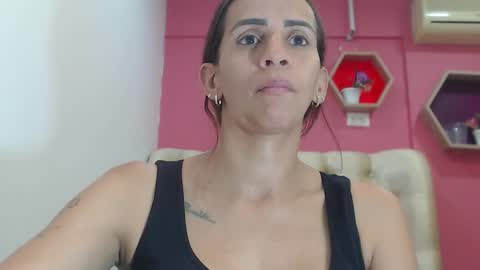 Amber Moore online show from October 2025 03:54:01 PM