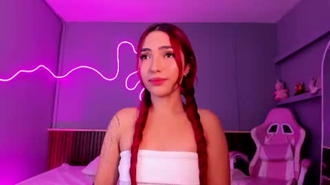 Snapshot of amberbaker21 chatting on July 2026 11:35:01 AM Amber Baker online show from July 2026 11:35:01 AM