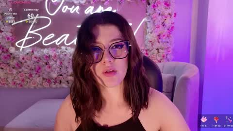 Amber  online show from February 2026 02:53:01 AM