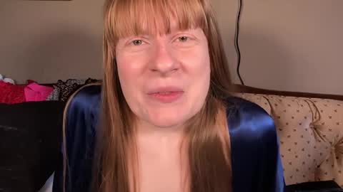 Snapshot of amberglo chatting on May 2026 02:24:01 PM Amberglo Anderson online show from May 2026 02:24:01 PM