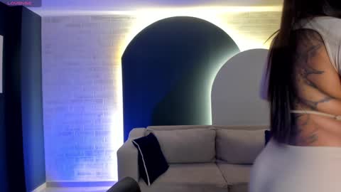 Amber  online show from January 2025 10:57:01 PM