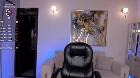 Amber  online show from October 2025 03:43:02 AM