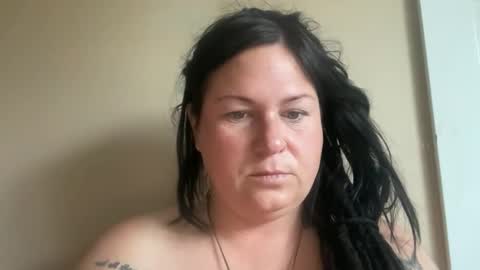 ambermoss7 online show from May 2026 03:51:02 PM
