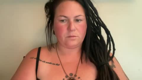 Snapshot of ambermoss7 chatting on June 2026 09:06:02 PM ambermoss7 online show from June 2026 09:06:02 PM