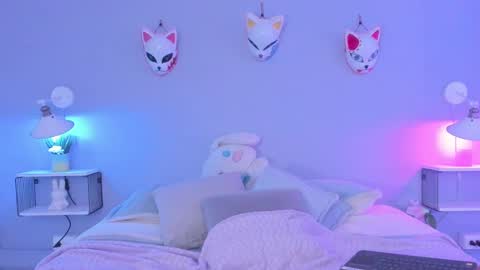 Amber online show from December 2024 05:44:01 PM