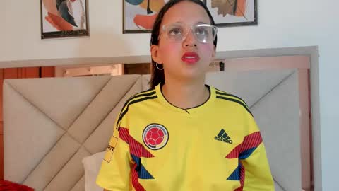 amberqueenx1 online show from February 2026 12:20:02 PM