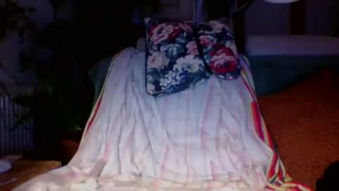 Amberr11 online show from January 2025 11:06:01 PM