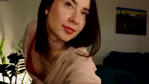 Moon inst 4mbientmoon online show from February 2026 04:57:01 PM