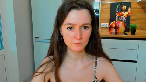 Snapshot of ameli_moon chatting on January 2025 10:23:02 AM Eileen online show from January 2025 10:23:02 AM