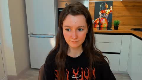 Snapshot of ameli_moon chatting on February 2025 12:46:02 PM Eileen online show from February 2025 12:46:02 PM