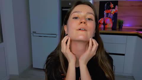 Snapshot of ameli_moon chatting on February 2025 05:02:02 PM Eileen online show from February 2025 05:02:02 PM