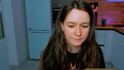 Snapshot of ameli_moon chatting on March 2025 04:22:02 PM Eileen online show from March 2025 04:22:02 PM