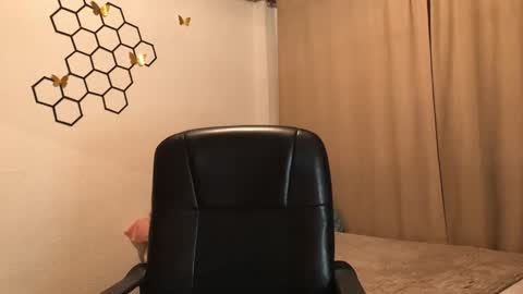 Snapshot of amelia___hall chatting on October 2025 10:07:02 PM Amelia online show from October 2025 10:07:02 PM