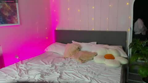 amelia__goth online show from April 2026 08:15:02 PM