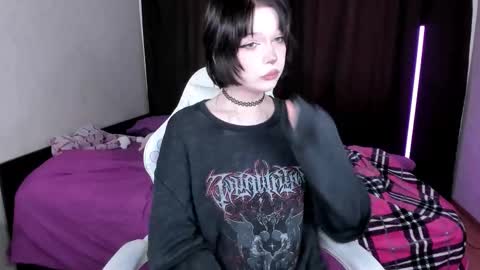 Amelia online show from September 2025 11:32:02 AM