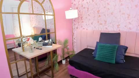 Amelia Adams online show from April 2026 07:15:02 PM