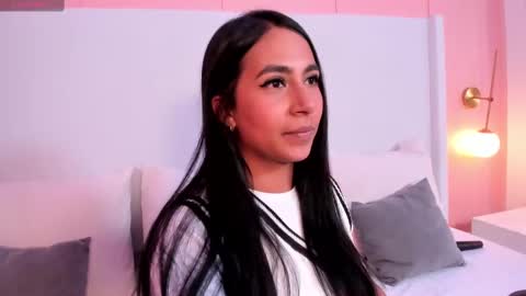 Amelia online show from September 2025 04:39:01 PM