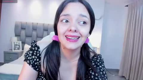 Snapshot of amelia_cheerry chatting on February 2025 11:27:02 AM amelia online show from February 2025 11:27:02 AM