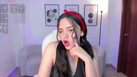 Snapshot of amelia_cheerry chatting on March 2025 11:44:02 AM amelia online show from March 2025 11:44:02 AM